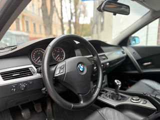 BMW 5 Series foto 5