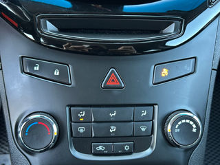 Chevrolet Orlando фото 13