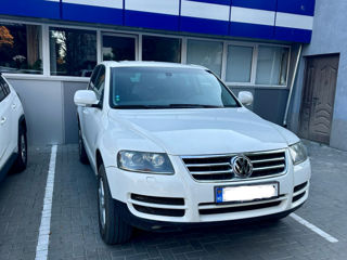 Volkswagen Touareg foto 3