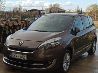 Renault Grand Scenic foto 4