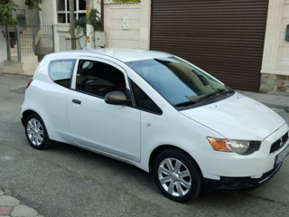 Mitsubishi Colt foto 3