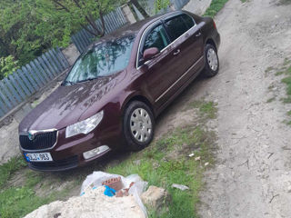 Skoda Superb foto 3