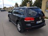 Volkswagen Touareg foto 4