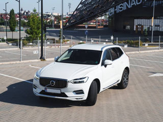 Volvo XC60 foto 2