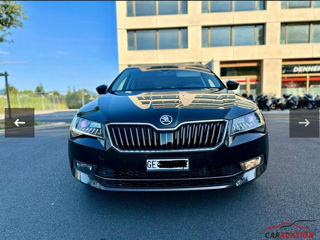 Skoda Superb foto 3