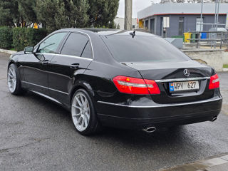 Mercedes E-Class foto 6