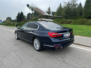 BMW 7 Series foto 9