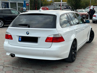 BMW 5 Series foto 3