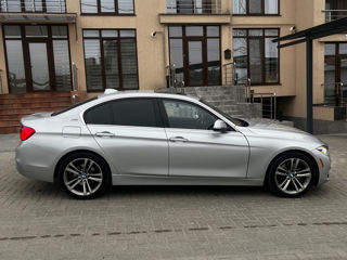 BMW 3 Series foto 7