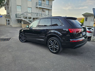 Audi Q7 foto 4