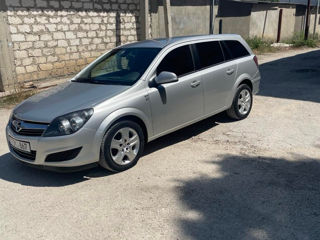 Opel Astra foto 1