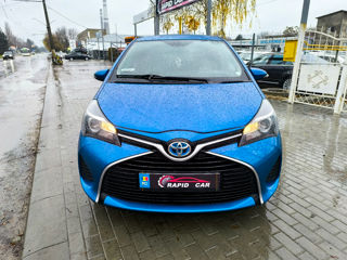 Toyota Yaris foto 2