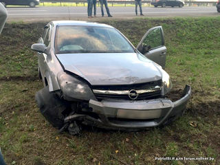 Piese auto разборка запчасти zapceasti   Opel Astra H foto 3