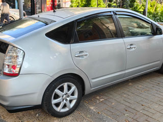 Toyota Prius foto 3