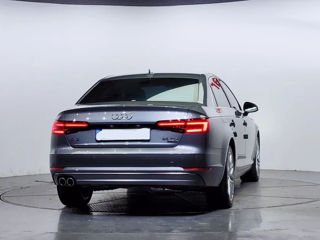 Audi A4 фото 4