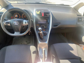 Toyota Auris foto 9