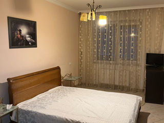 Apartament cu 3 camere, 100 m², Râșcani, Chișinău foto 2