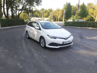 Toyota Auris foto 9