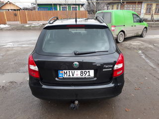 Skoda Fabia foto 2