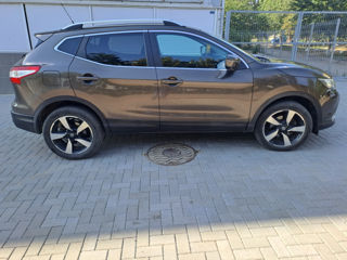 Nissan Qashqai foto 1