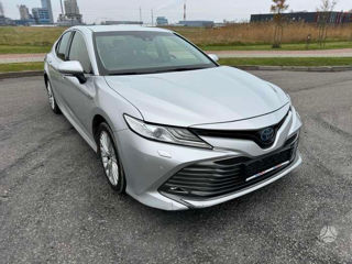 Toyota Camry foto 2