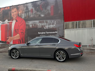 BMW 7 Series foto 5