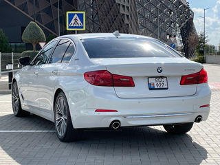 BMW 5 Series foto 6