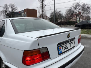 BMW 3 Series foto 5