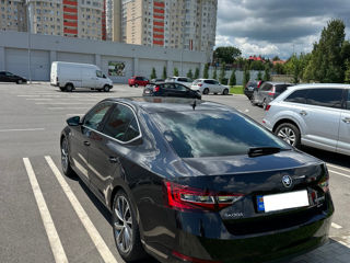 Skoda Superb foto 4