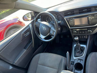 Toyota Auris foto 6