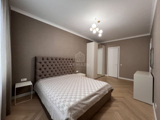 Apartament cu 3 camere, 106 m², Centru, Chișinău foto 7