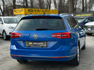 Volkswagen Passat foto 6