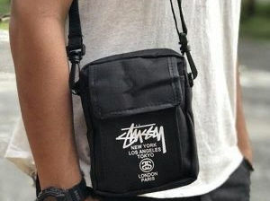 Borseta Stussy