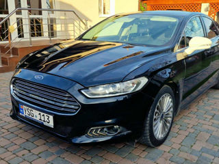 Ford Fusion foto 1