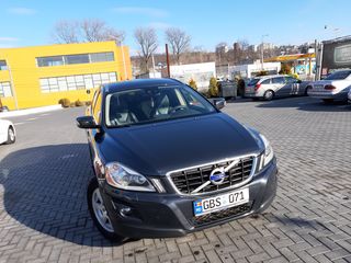 Volvo XC60 foto 2