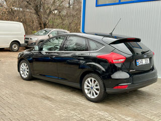 Ford Focus foto 3