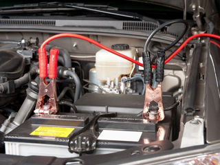 Start baterie auto /Pornirea motorului/ Прикурить авто 24/24 foto 1