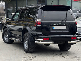 Mitsubishi Pajero Sport foto 5