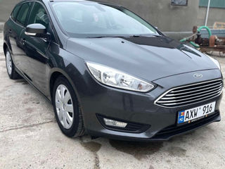 Ford Focus foto 2