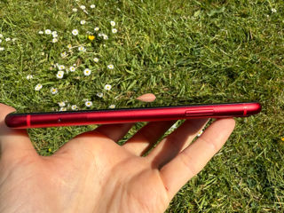 Apple iPhone 11 Red foto 2