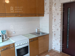 Apartament cu 2 camere, 55 m², Botanica, Chișinău foto 5