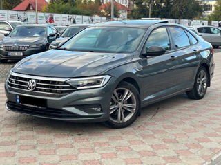 Volkswagen Jetta foto 1