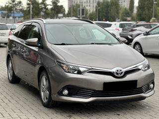 Toyota Auris foto 4