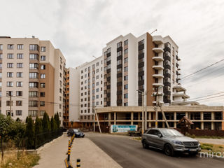 Apartament cu 3 camere, 170 m², Durlești, Chișinău foto 6