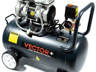 Мощный надежный компрессор Vector+ 24 l foto 3