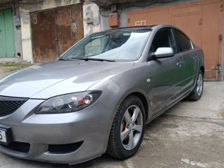 Mazda 3 foto 2