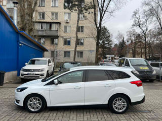 Ford Focus foto 6