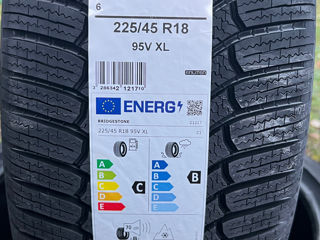 225/45 R18 Bridgestone Blizzak 6/ Доставка, livrare toata Moldova 2024 foto 2