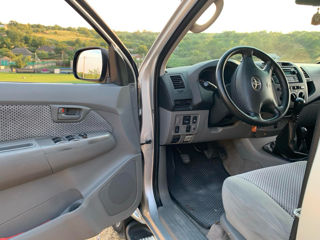 Toyota Hilux foto 6