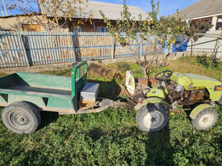 Tractor 18 cai putere Zubr freză, plug nu răspund la mesaje doar prin apel foto 6